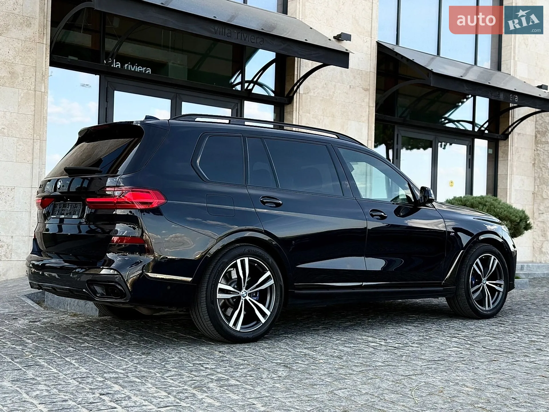 2020 BMW X7 - мініатюра 22