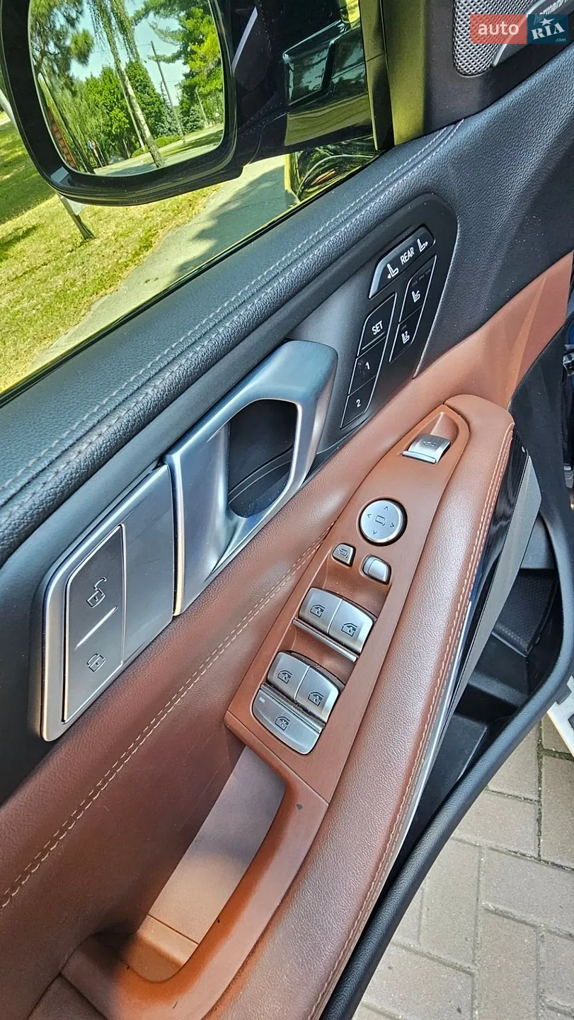 2020 BMW X7 - мініатюра 19