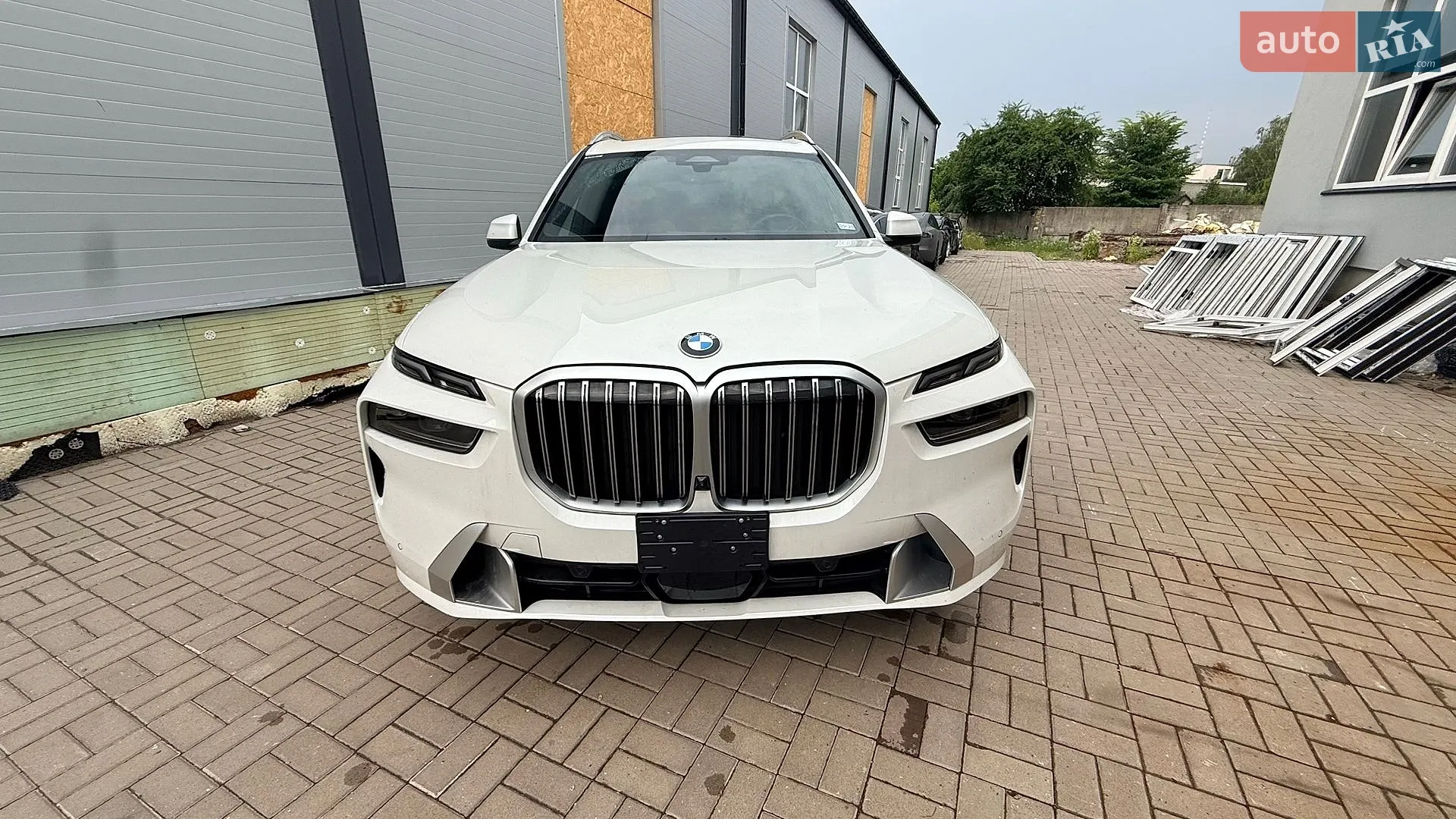 2024 BMW X7 - мініатюра 3