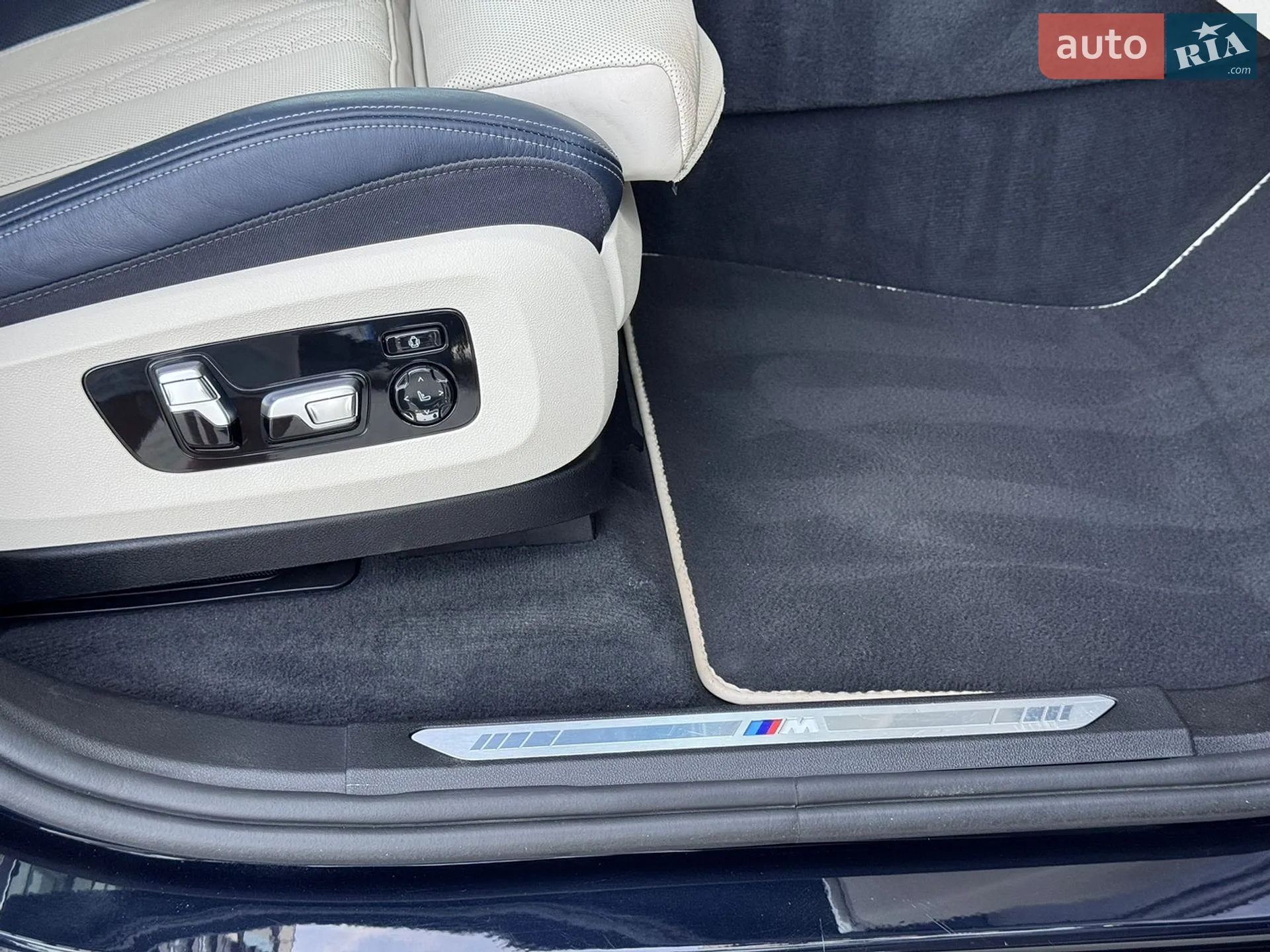 2019 BMW X7 - мініатюра 55