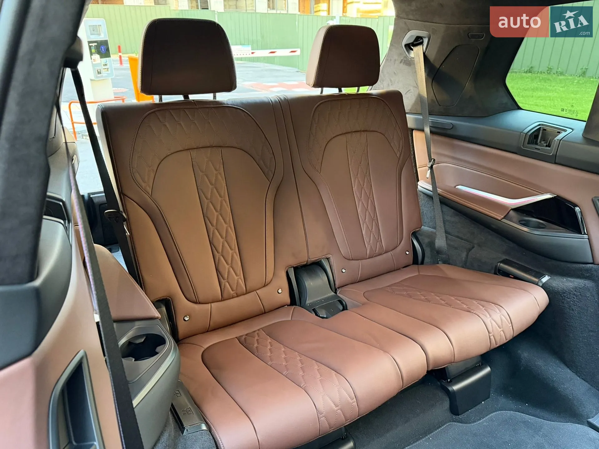2025 BMW X7 - мініатюра 58