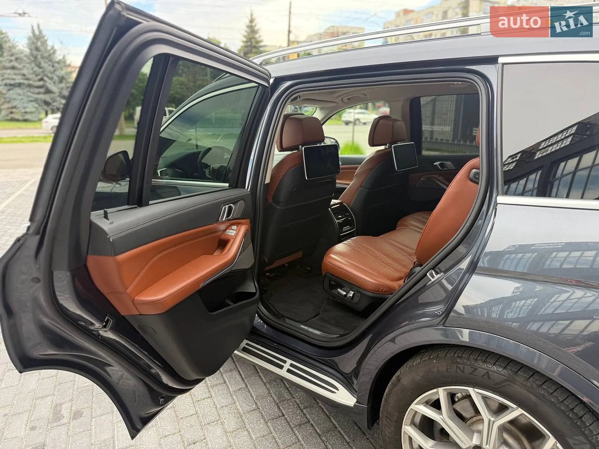 2019 BMW X7 - мініатюра 23