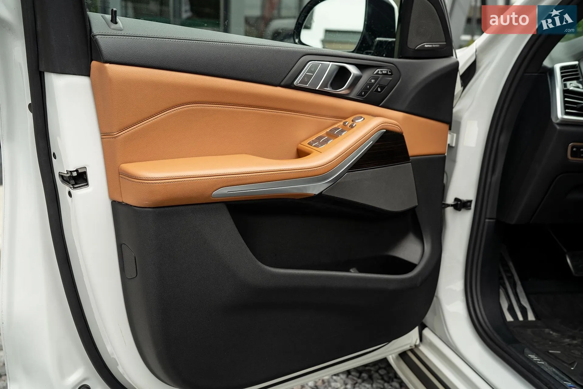 2020 BMW X7 - мініатюра 47
