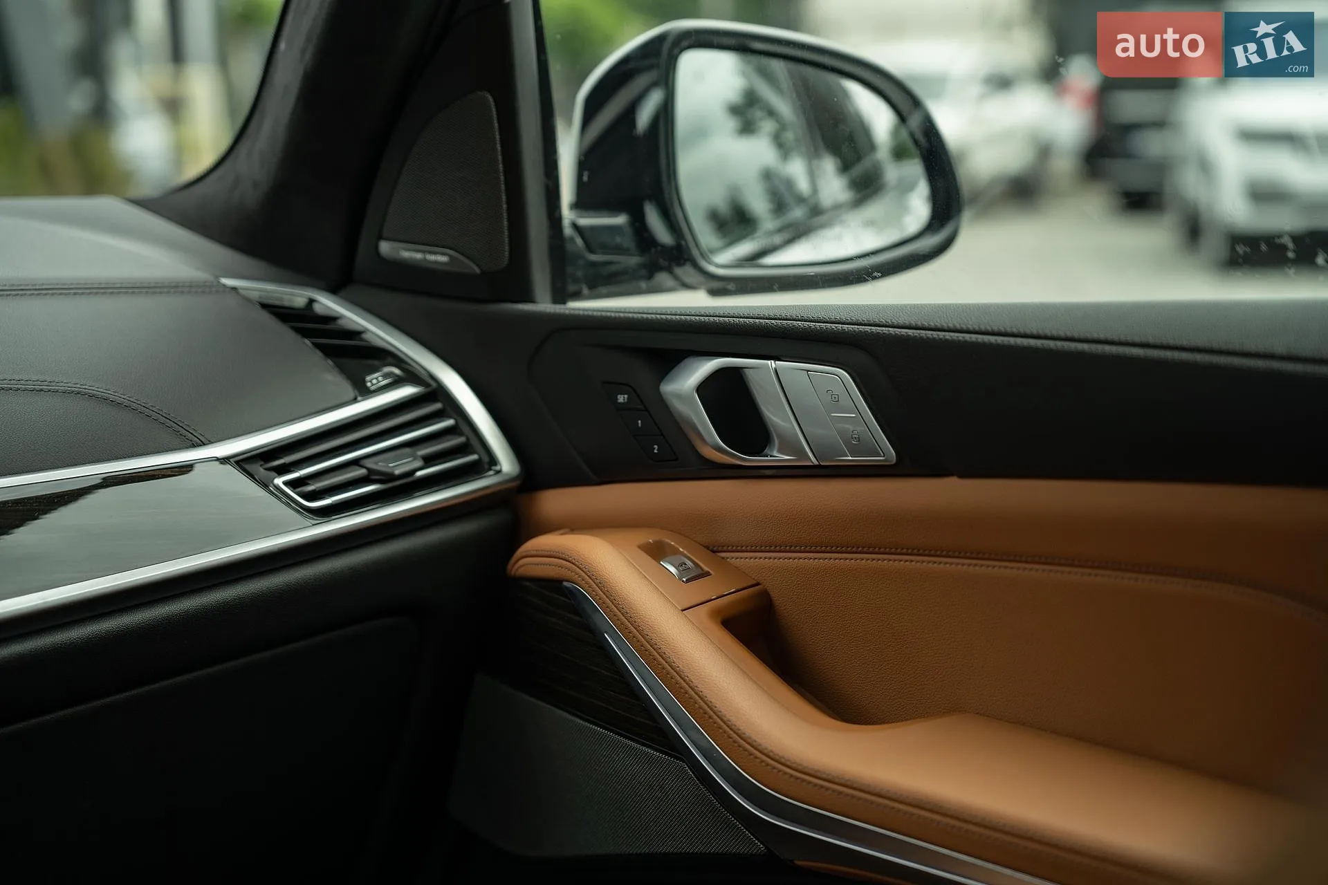 2020 BMW X7 - мініатюра 38