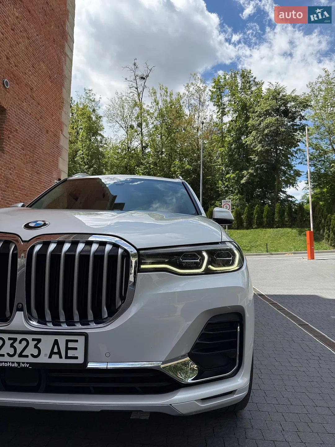 2019 BMW X7 - мініатюра 29