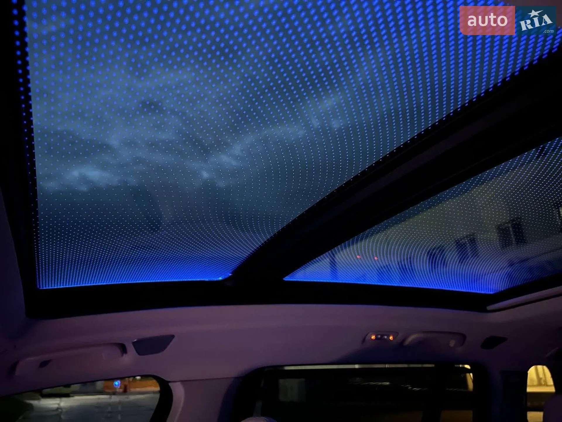 2019 BMW X7 - мініатюра 76