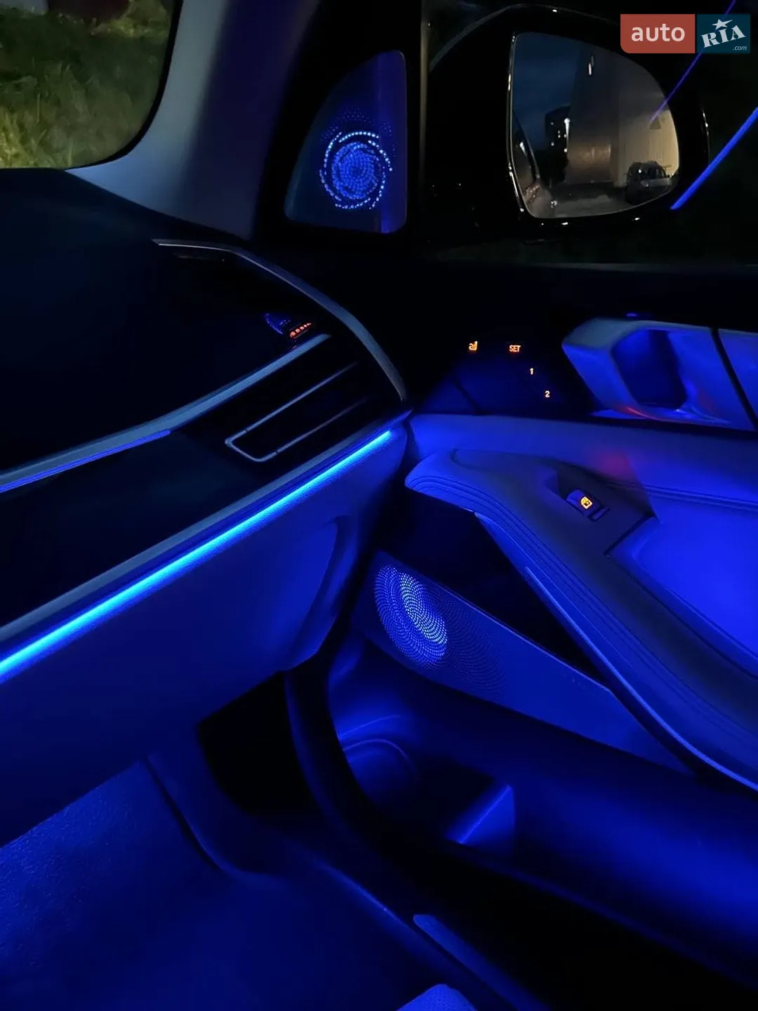 2019 BMW X7 - мініатюра 78