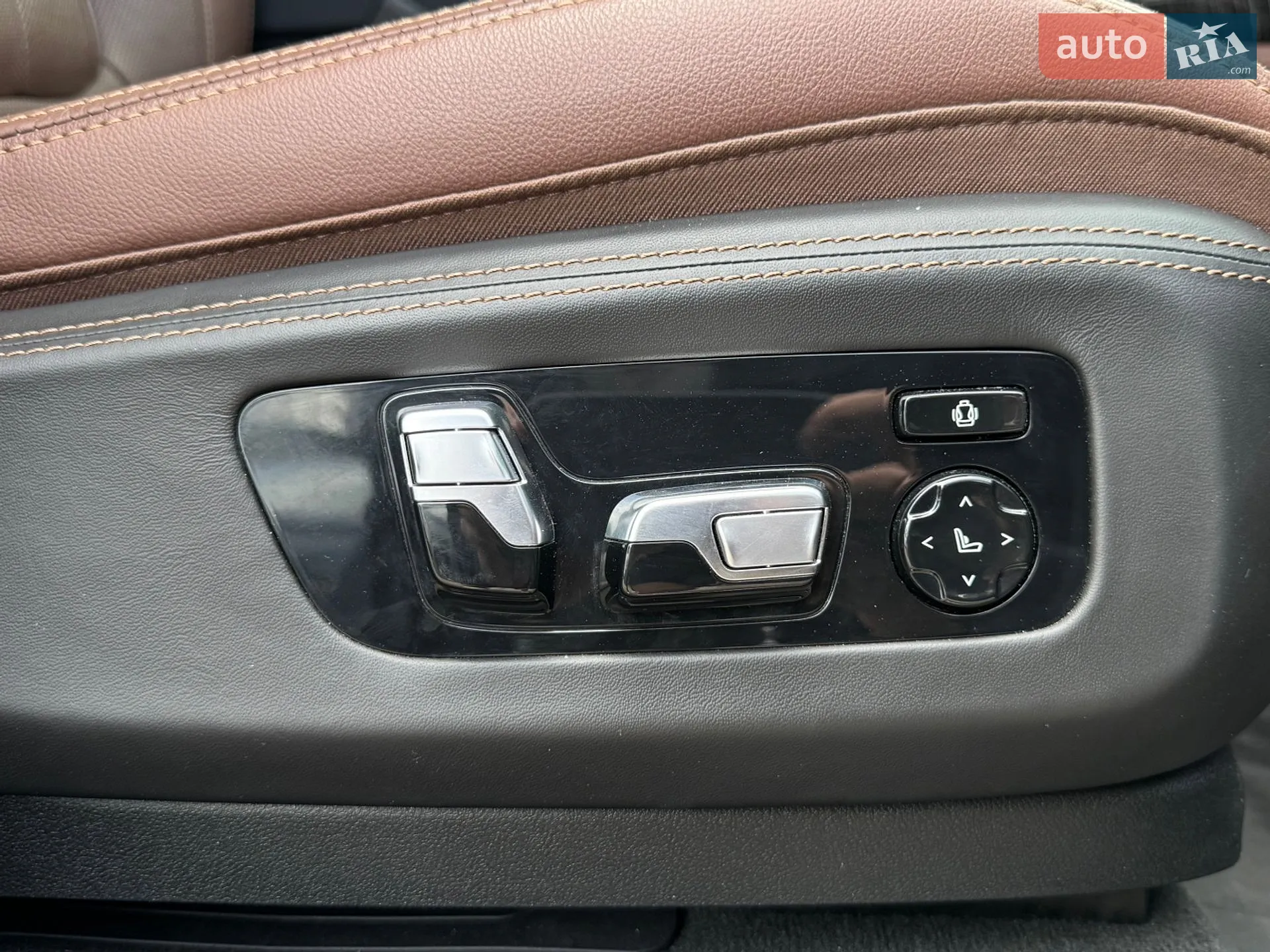 2022 BMW X7 - мініатюра 51