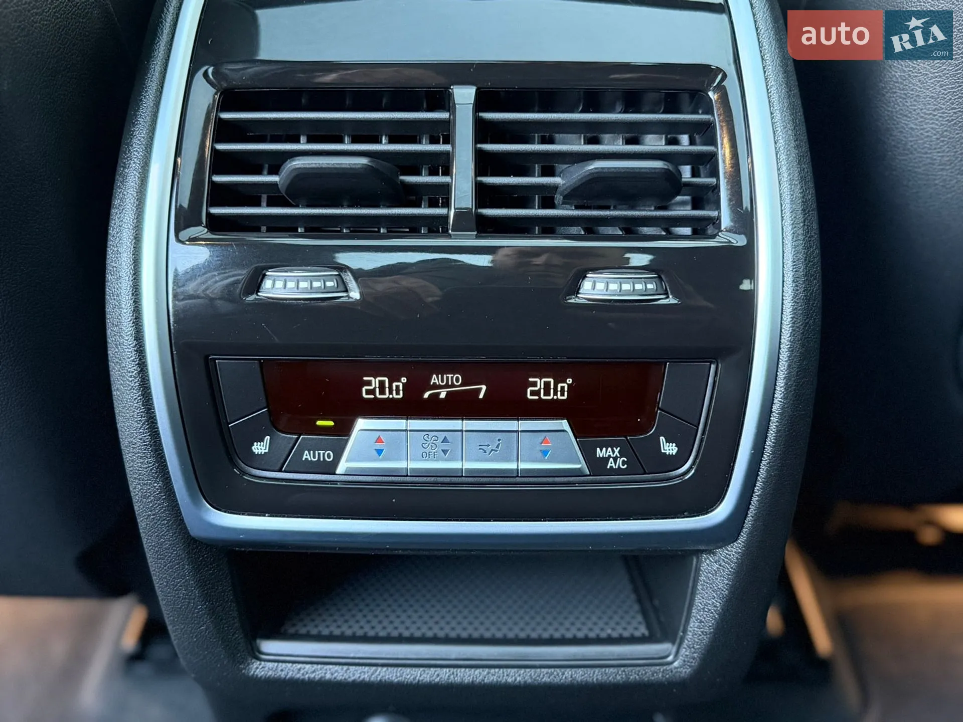 2024 BMW X7 - мініатюра 98