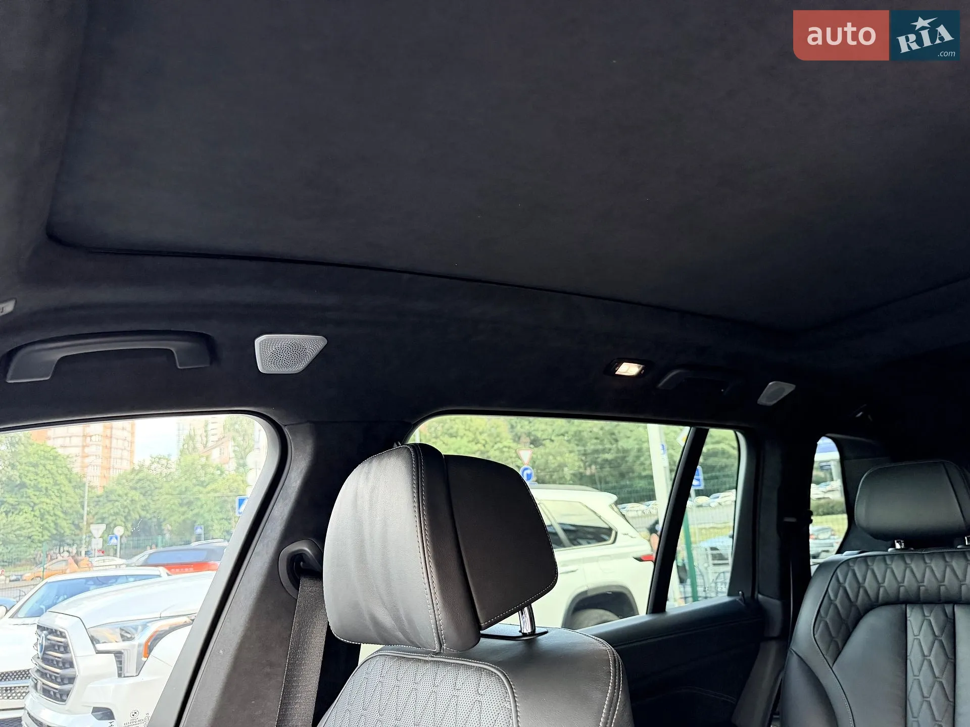 2020 BMW X7 - мініатюра 33