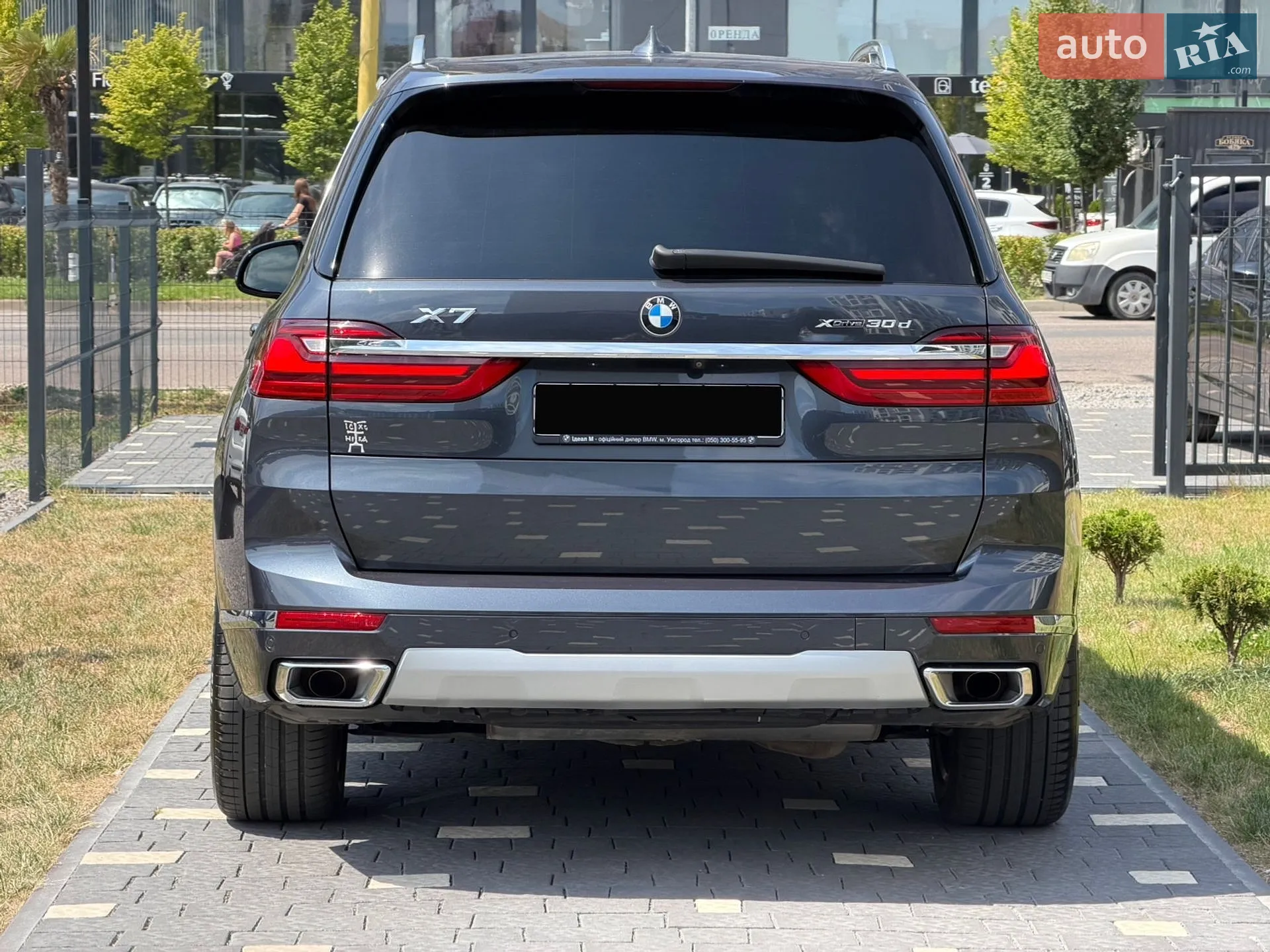 2020 BMW X7 - мініатюра 16