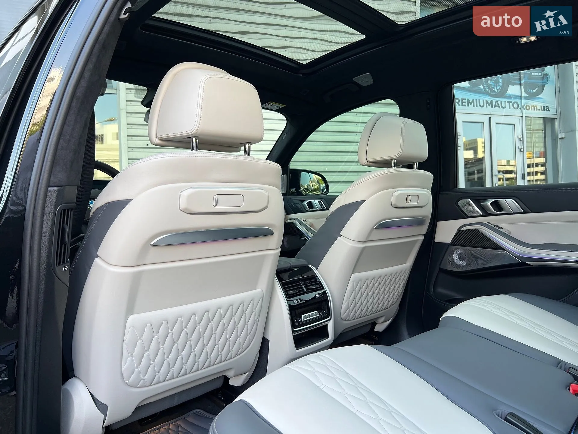 2025 BMW X7 - мініатюра 25
