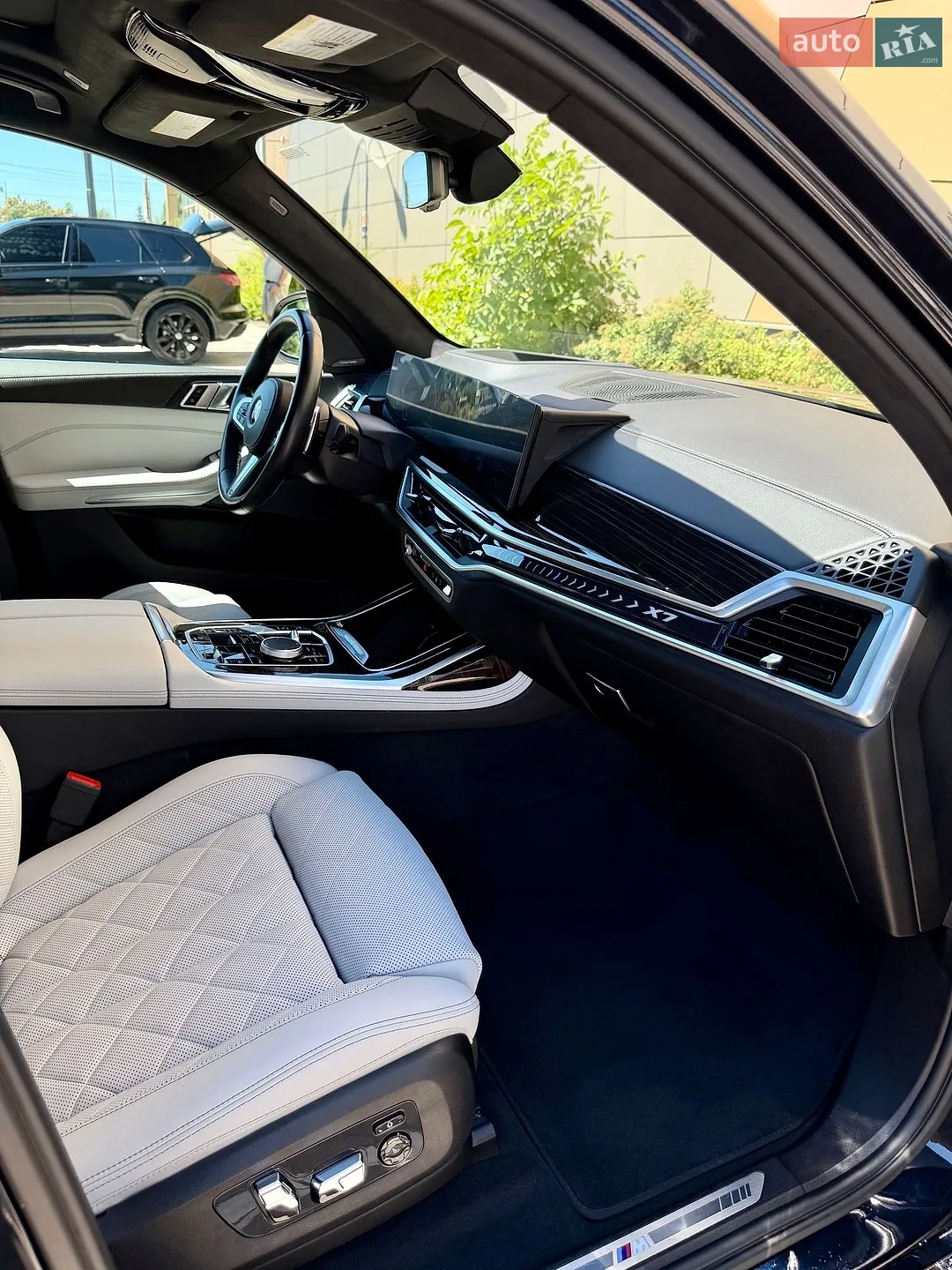 2023 BMW X7 - мініатюра 22