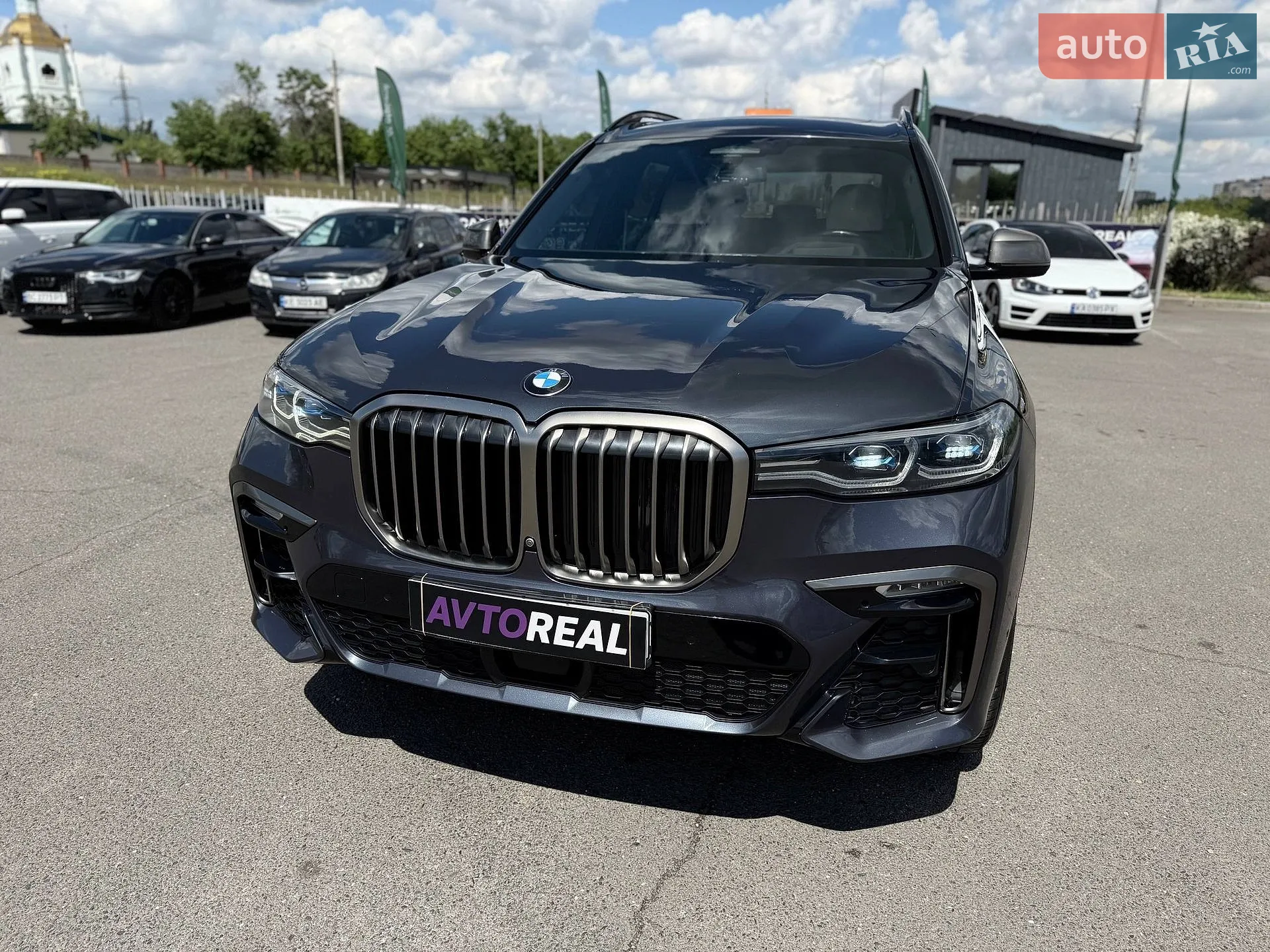 2021 BMW X7 - мініатюра 21
