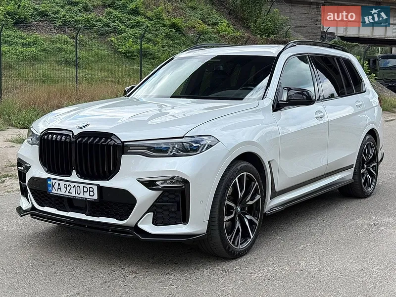 BMW X7