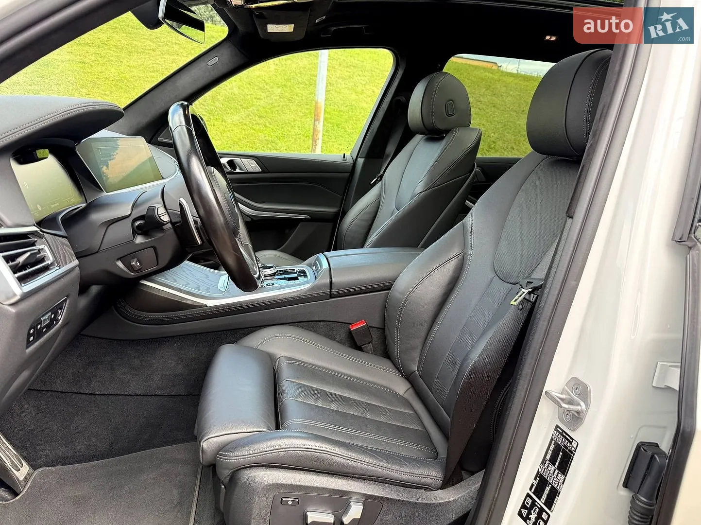 2022 BMW X7 - мініатюра 26
