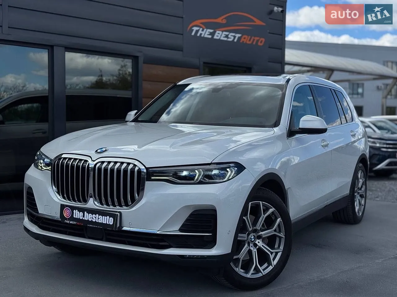 2020 BMW X7 - мініатюра 3