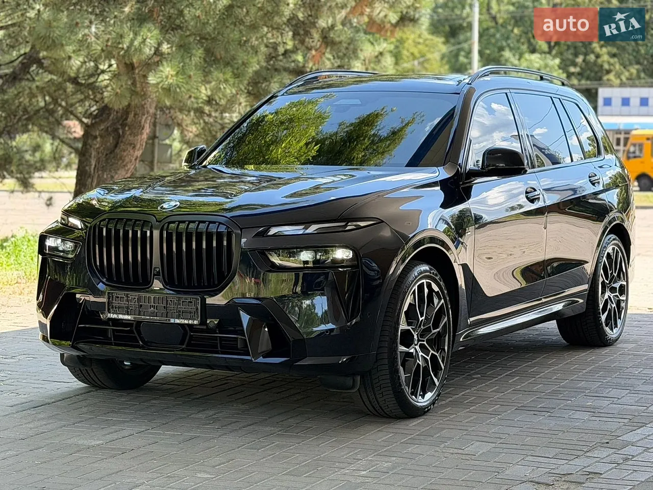 2023 BMW X7 - мініатюра 20