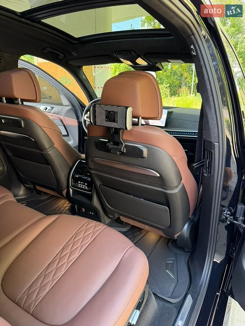 2023 BMW X7 - мініатюра 38