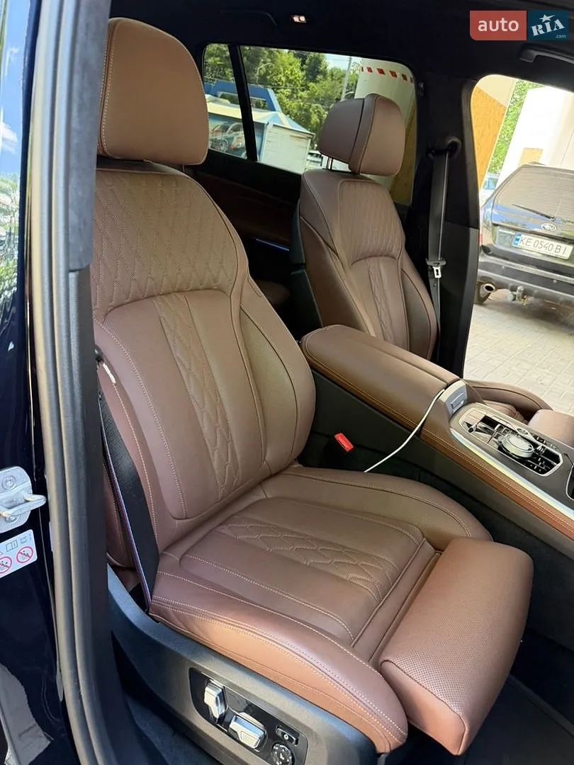 2023 BMW X7 - мініатюра 43