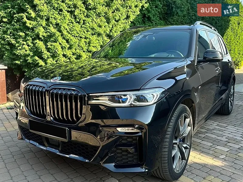 BMW X7