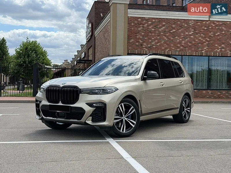BMW X7