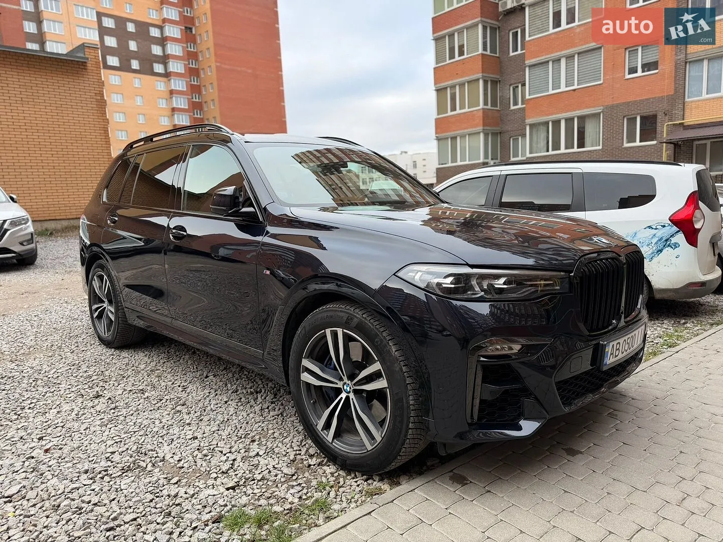 2020 BMW X7 - мініатюра 21