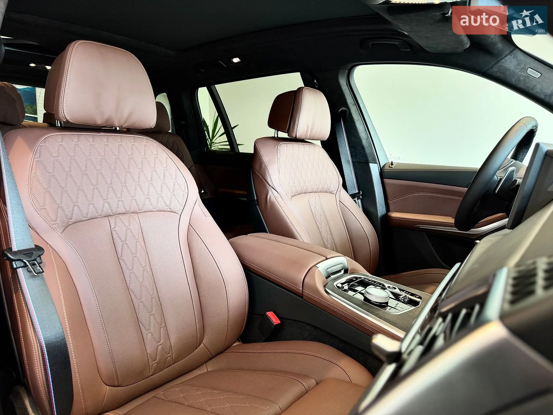 2025 BMW X7 - мініатюра 22