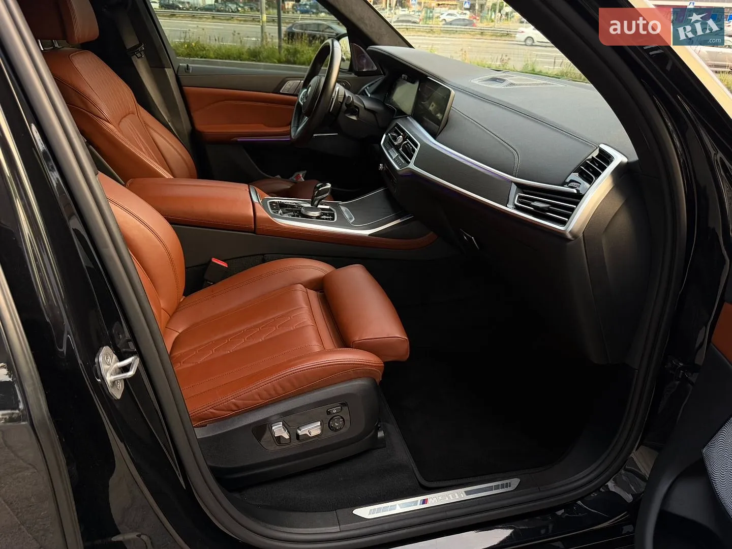 2021 BMW X7 - мініатюра 23