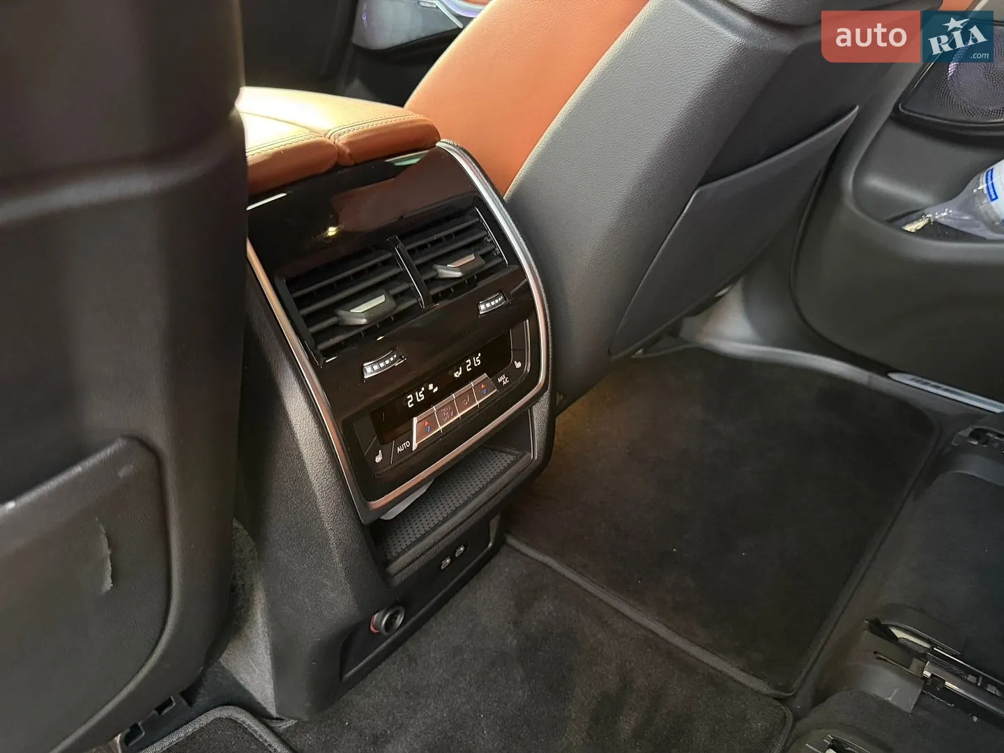 2021 BMW X7 - мініатюра 37