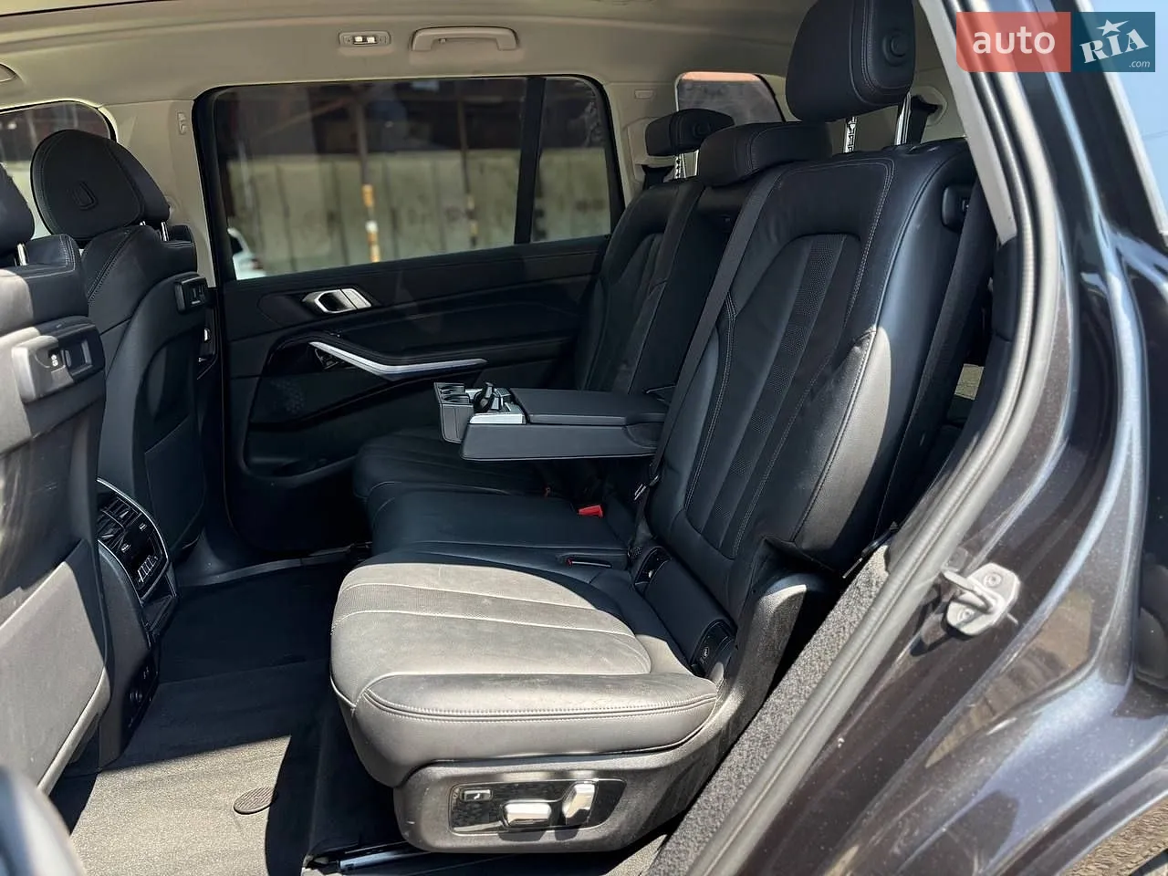 2021 BMW X7 - мініатюра 28