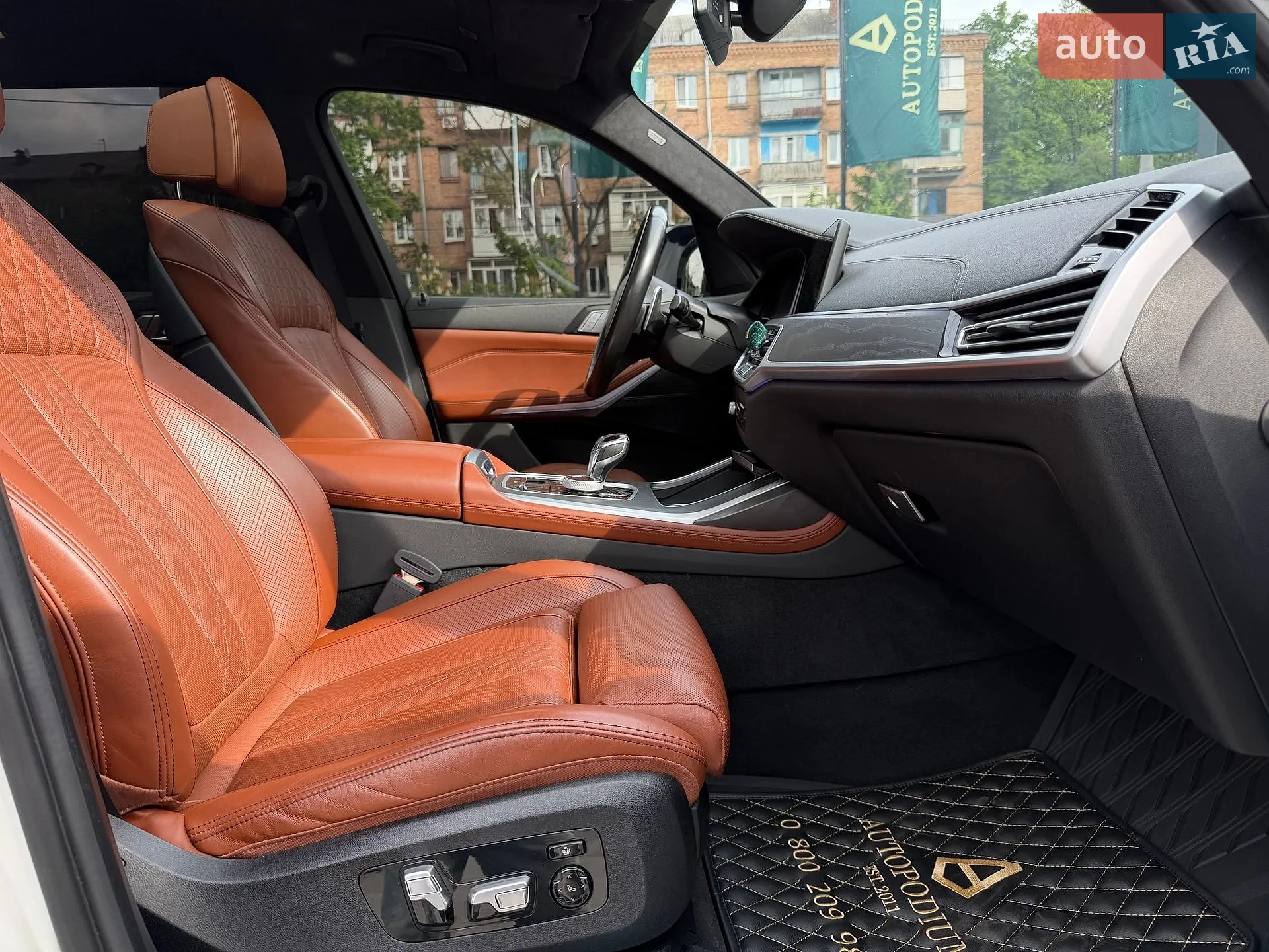 2022 BMW X7 - мініатюра 42