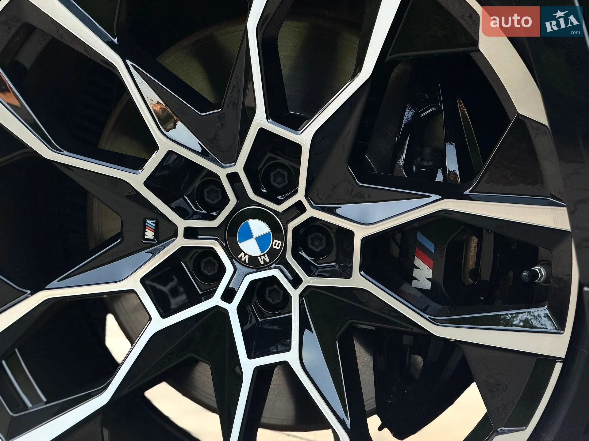 2023 BMW X7 - мініатюра 41