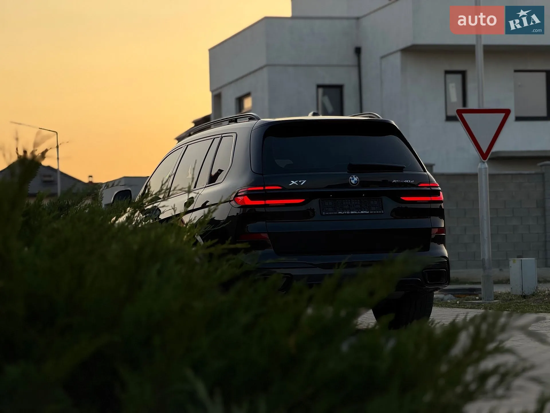 2023 BMW X7 - мініатюра 28