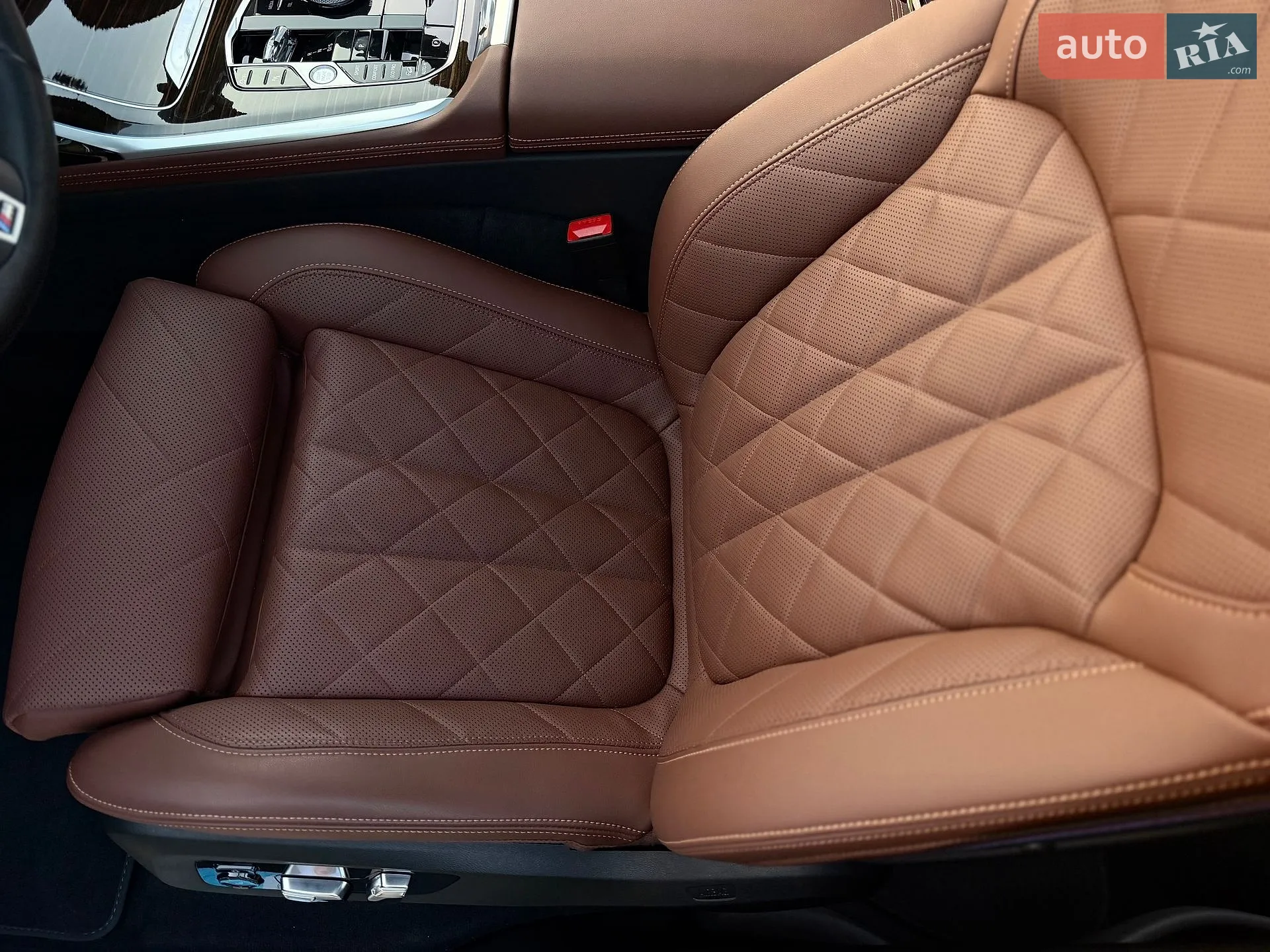2023 BMW X7 - мініатюра 64