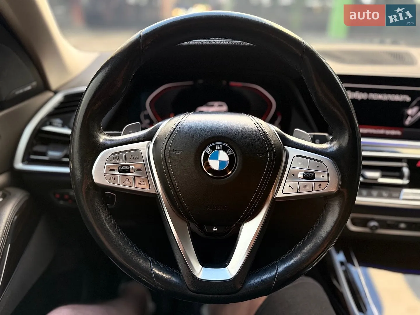 2019 BMW X7 - мініатюра 23