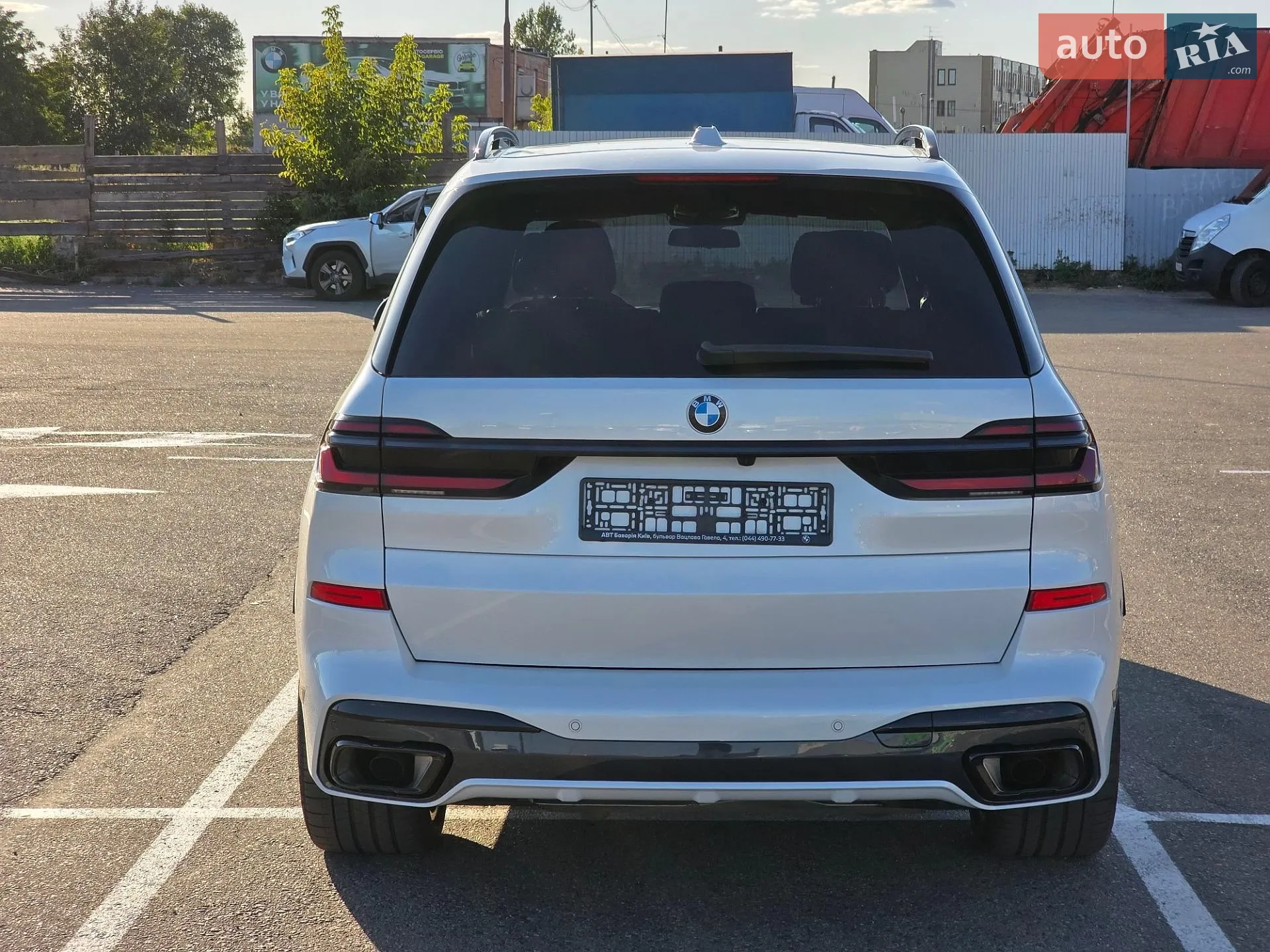 2023 BMW X7 - мініатюра 7