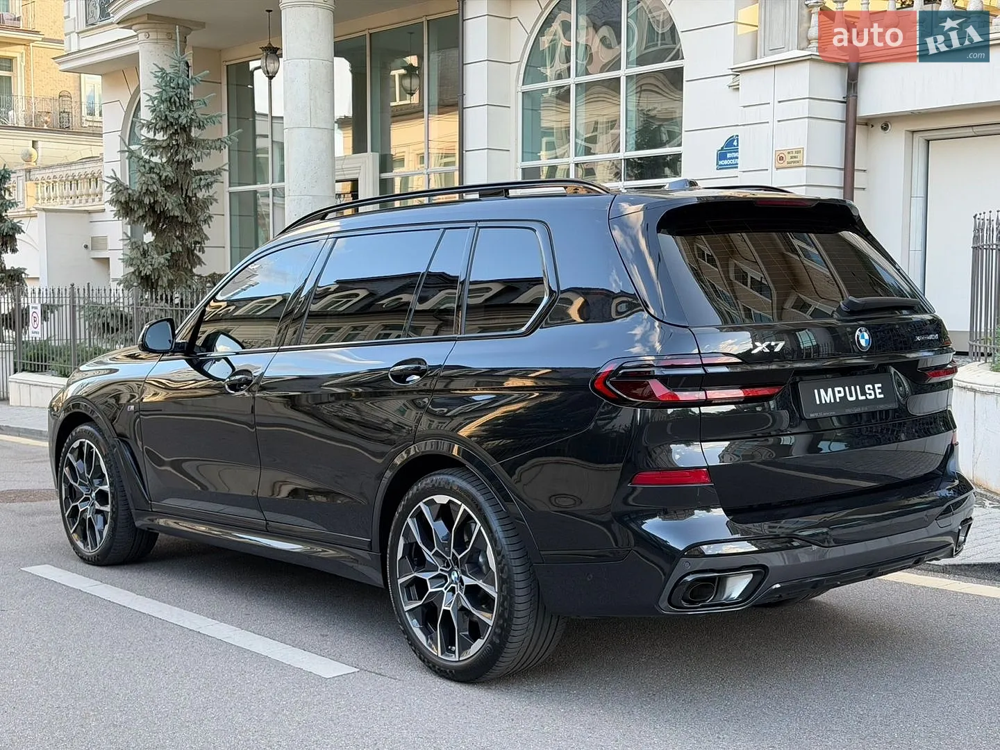 2023 BMW X7 - мініатюра 9