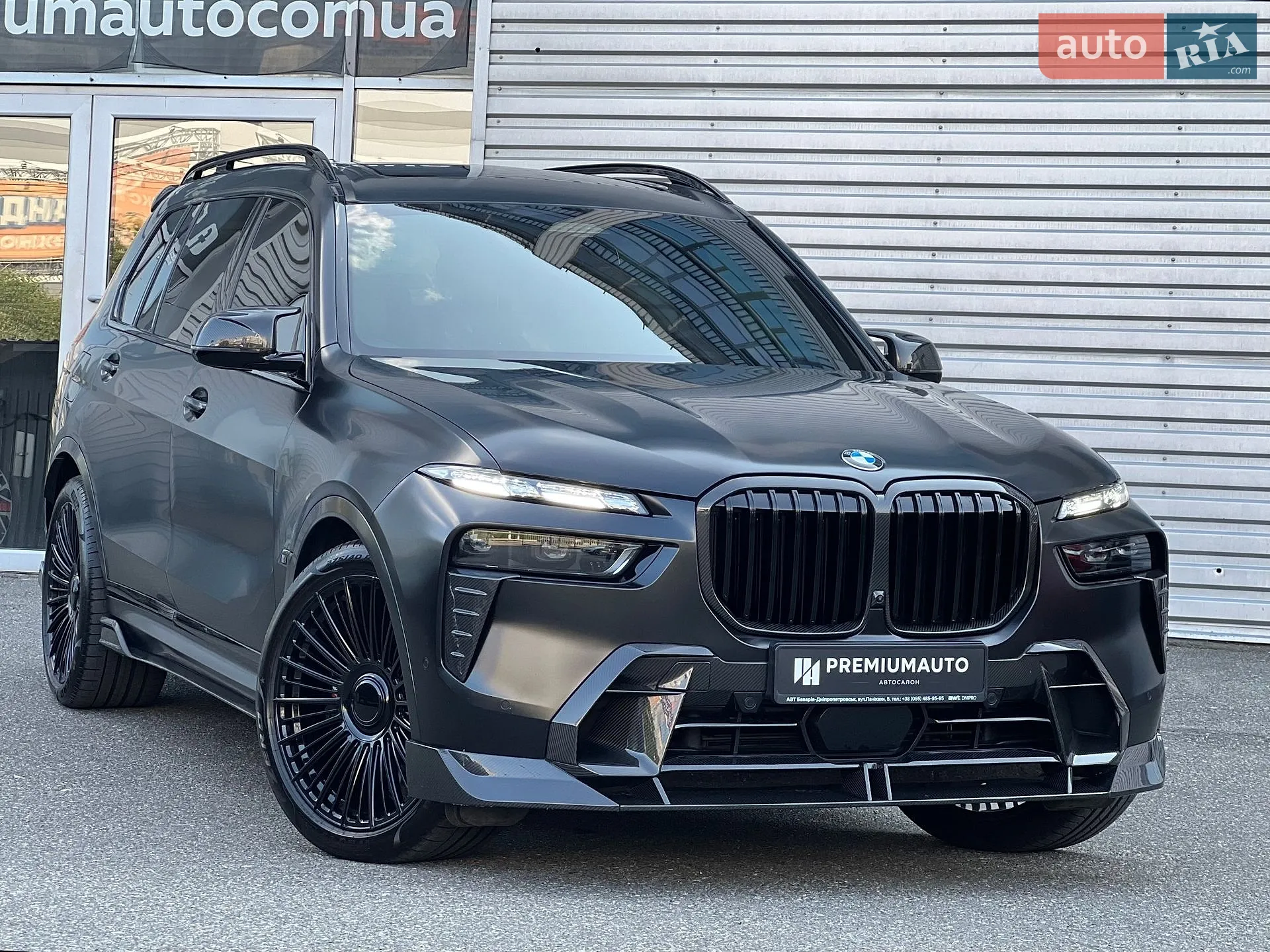 2025 BMW X7 - фото 1