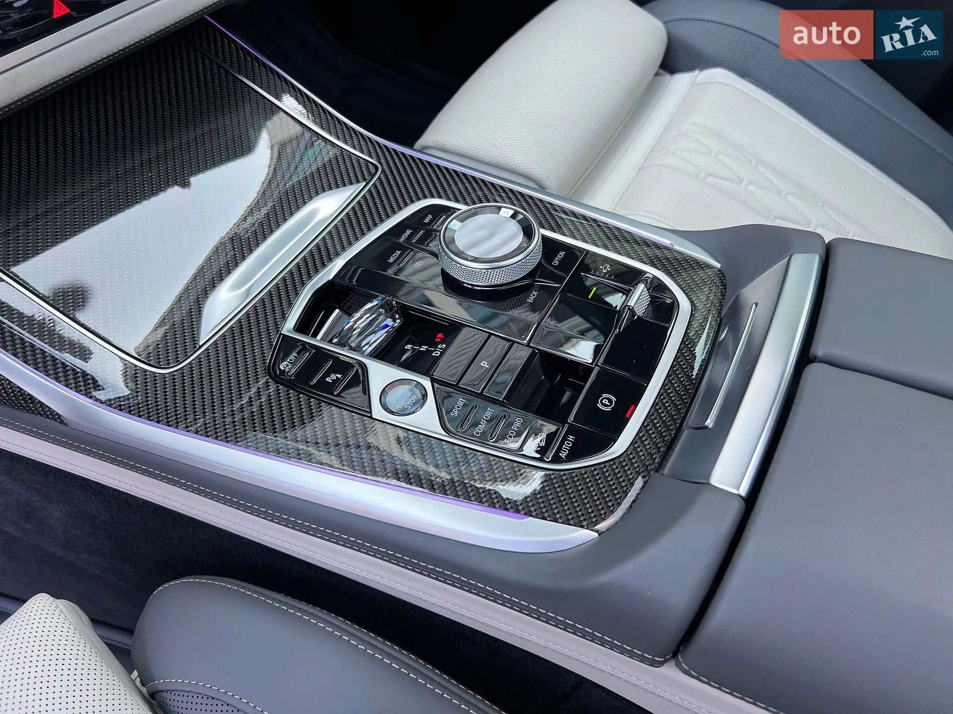 2025 BMW X7 - мініатюра 23