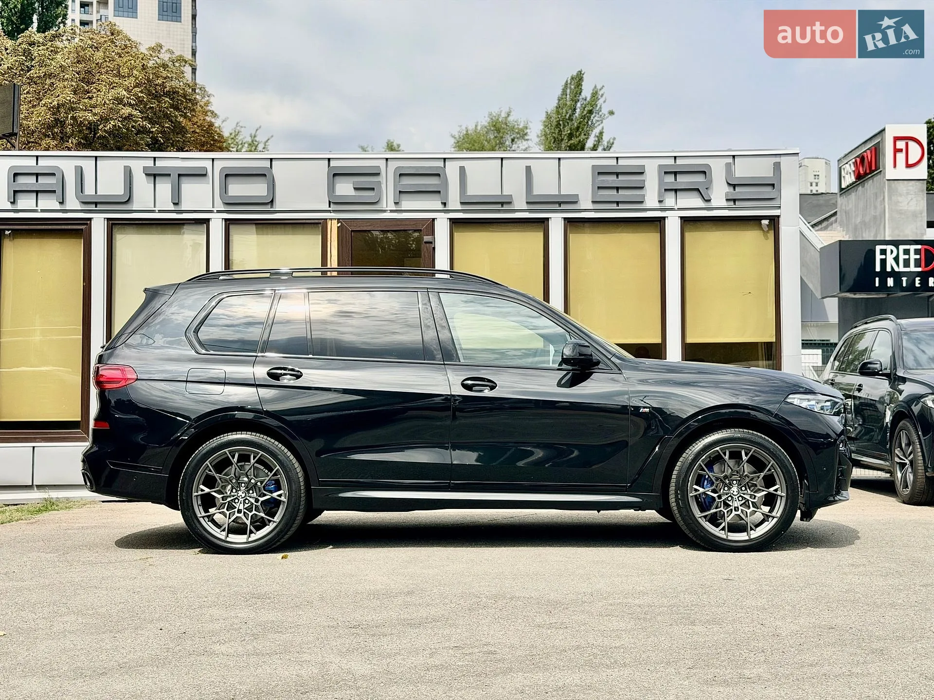 2021 BMW X7 - мініатюра 11