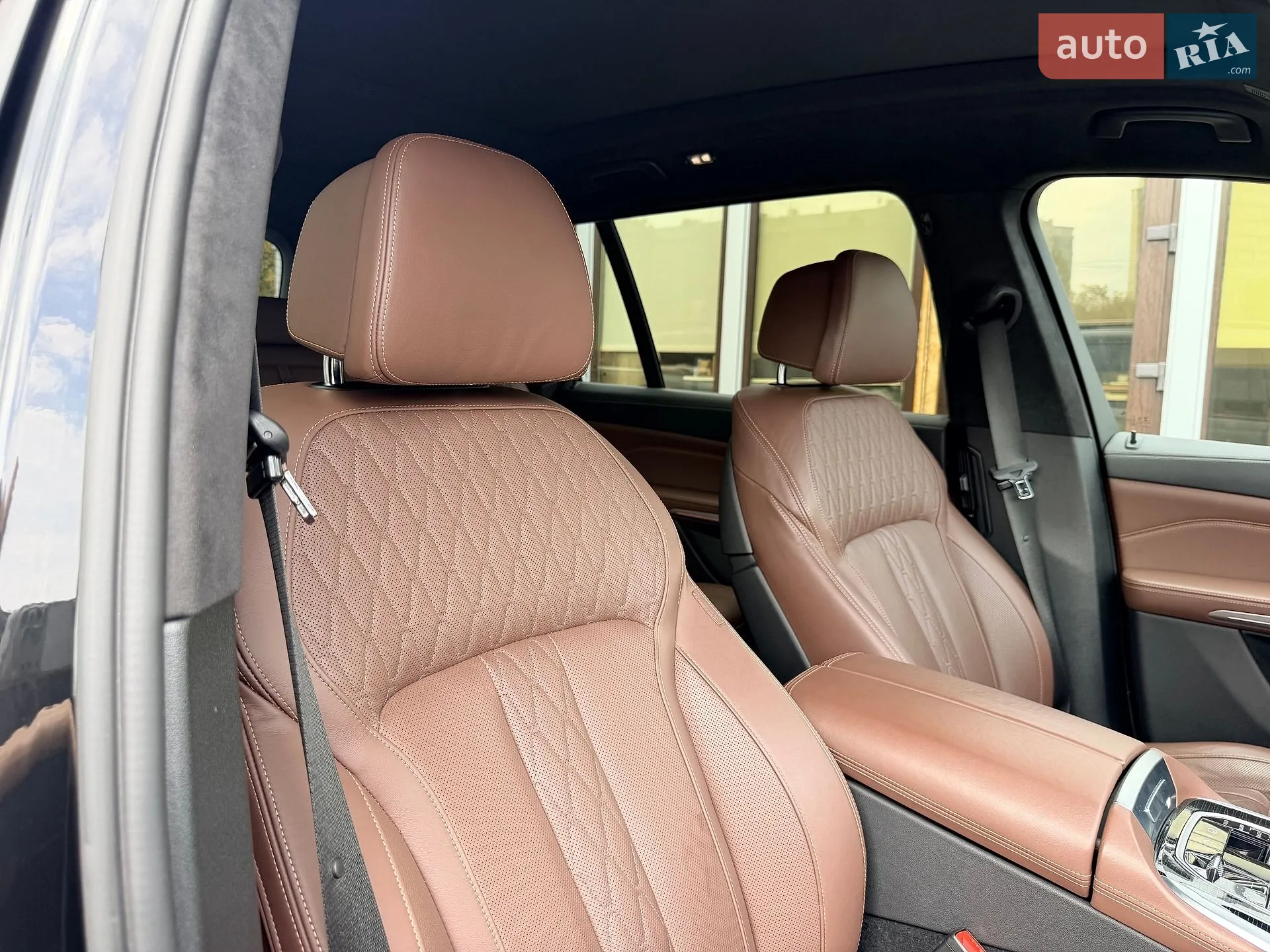 2021 BMW X7 - мініатюра 39