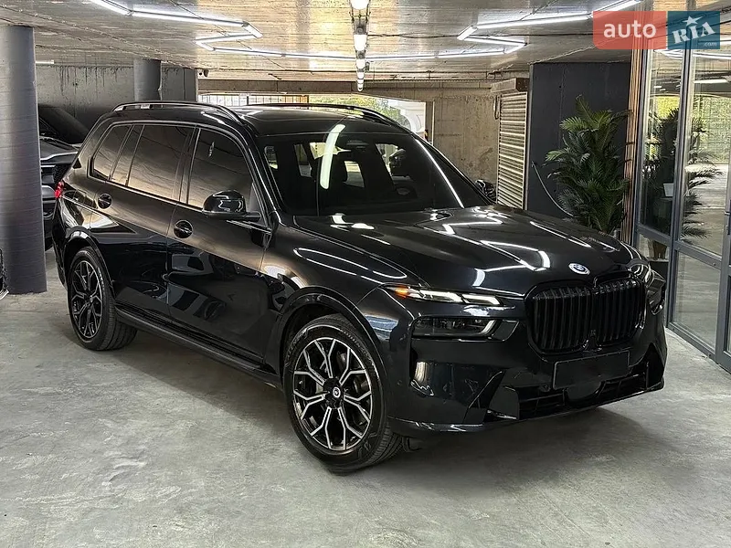 BMW X7 2023