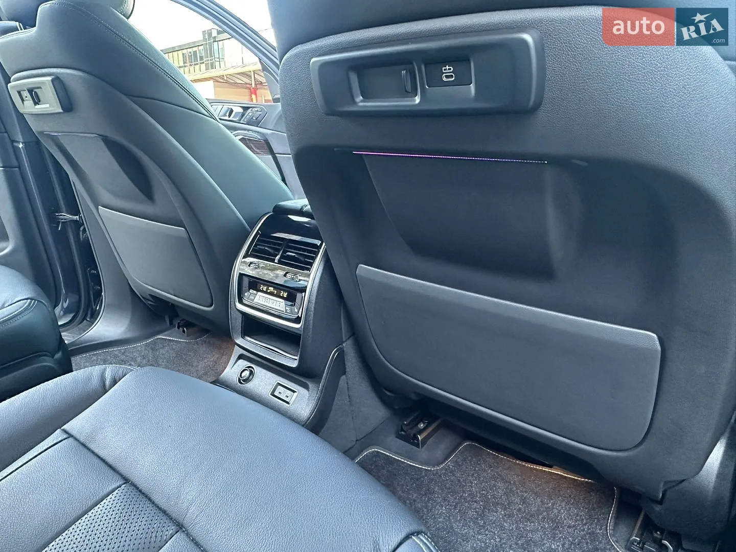 2019 BMW X7 - мініатюра 28