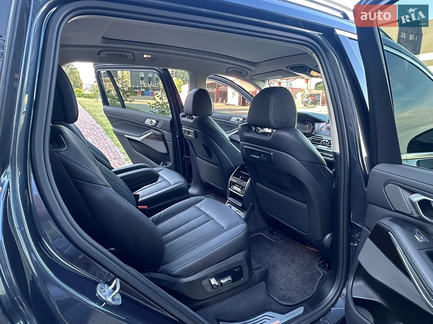 2019 BMW X7 - мініатюра 29