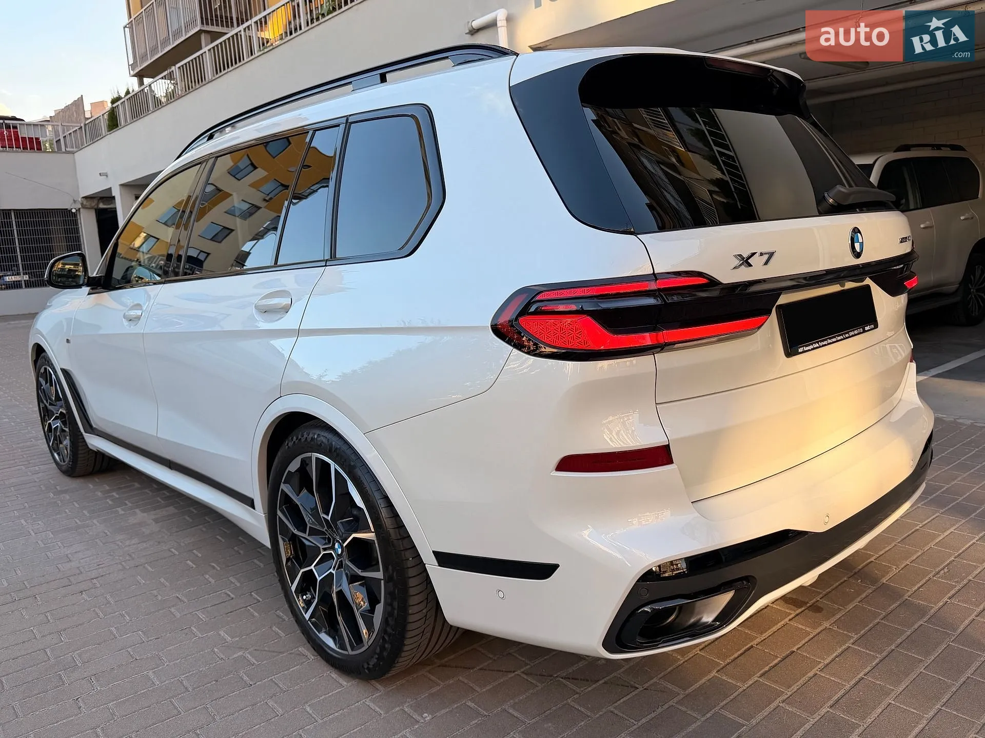 2023 BMW X7 - мініатюра 19