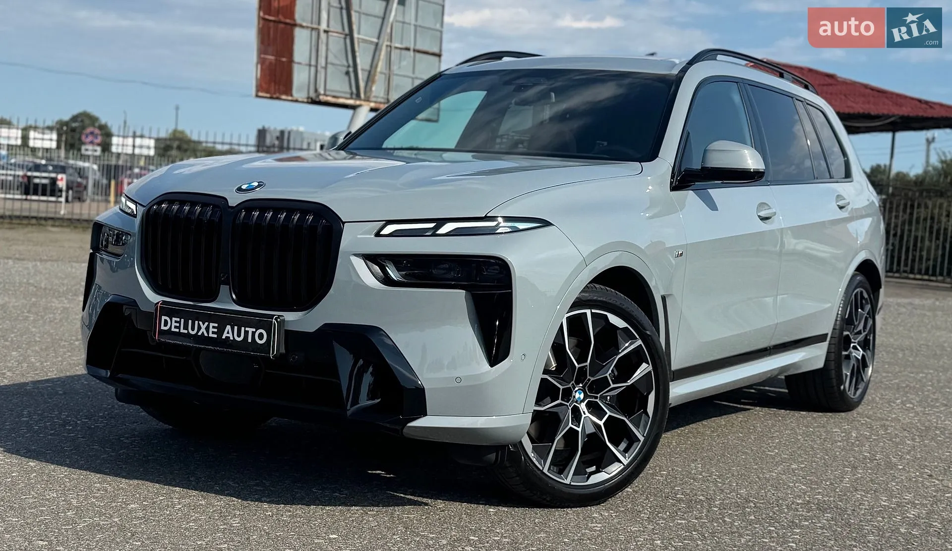 2025 BMW X7 - мініатюра 3