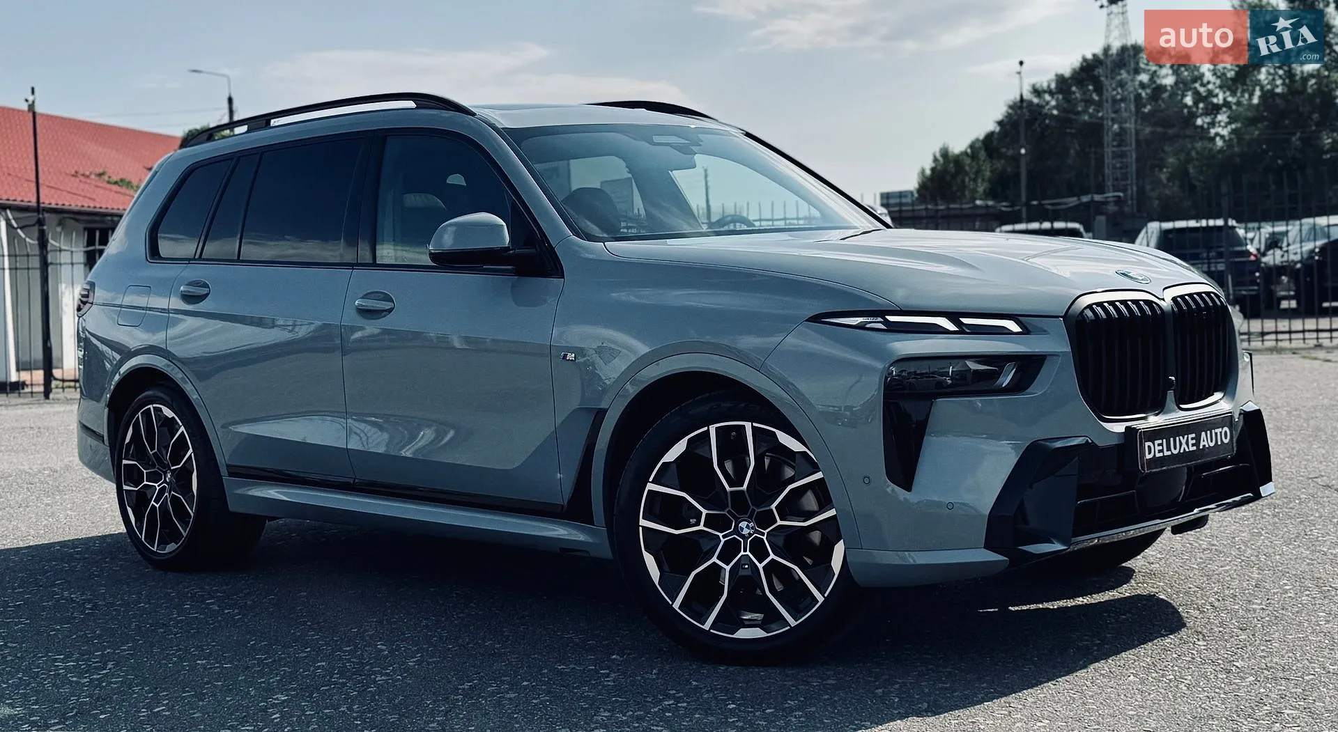 2025 BMW X7 - мініатюра 18