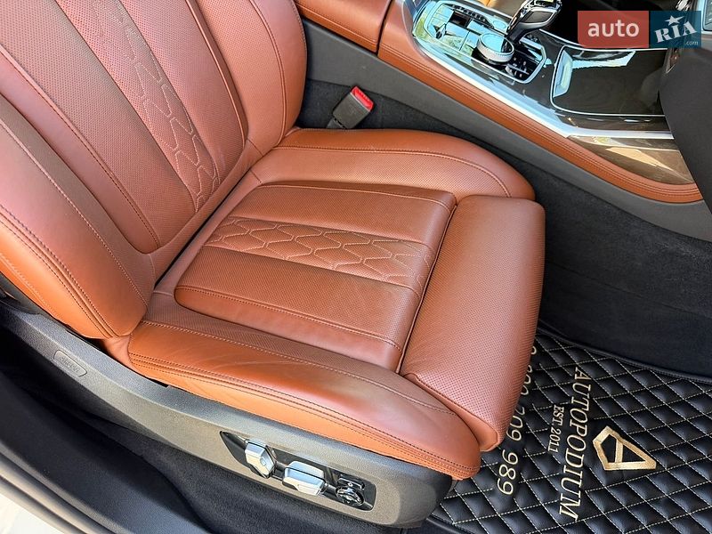 Позашляховик / Кросовер BMW X7 2022 в Києві фото 48 Позашляховик / Кросовер BMW X7 2022 в Києві
