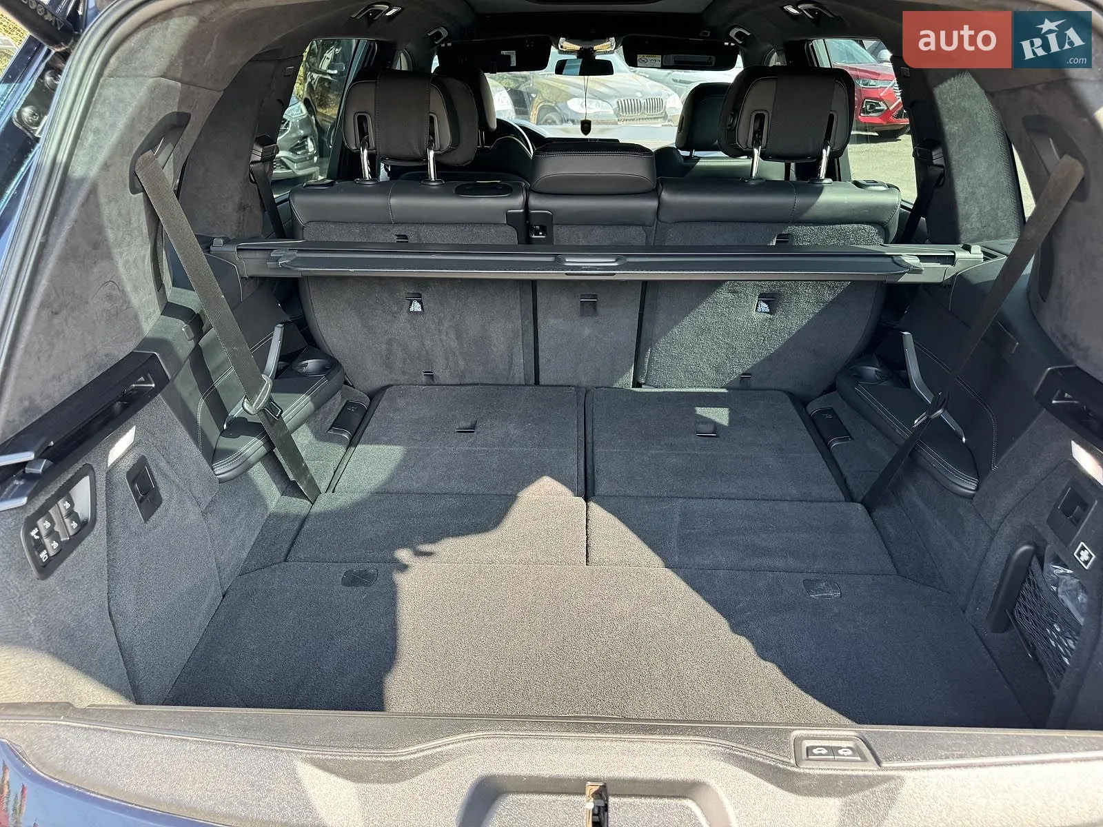 2022 BMW X7 - мініатюра 28